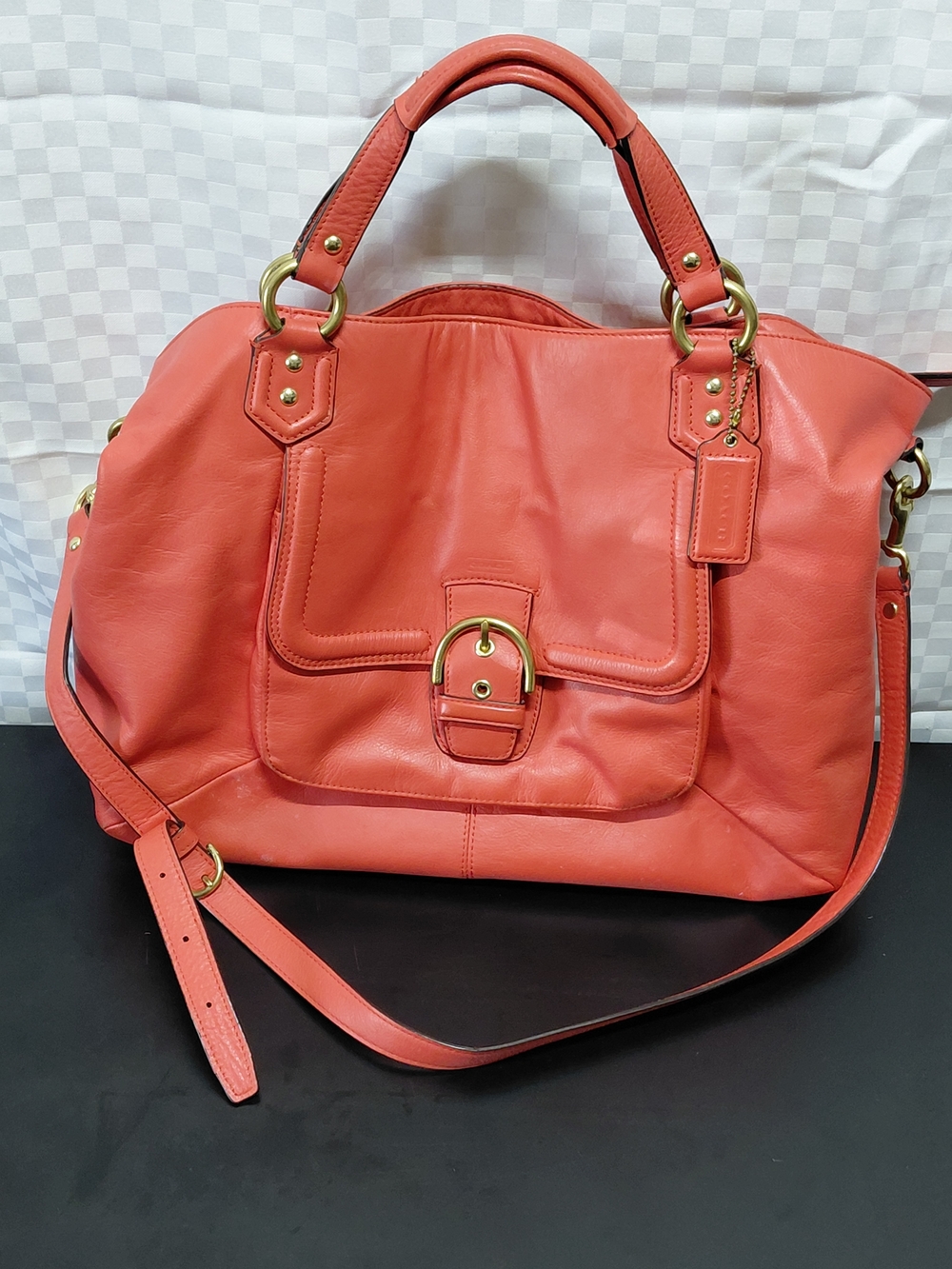 Coach Coral Leather Shoulder Tote with Front Buckle Color Salmon. - Picture 3 of 9